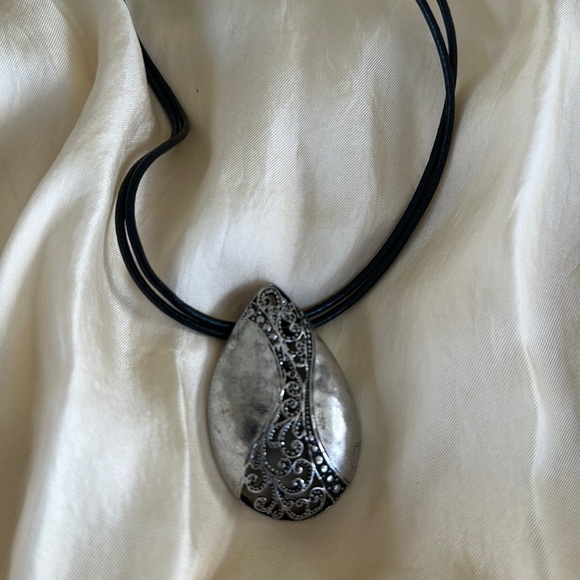 💖Vintage Premier Design Dauplais silver tone pendant necklace - Picture 2 of 6